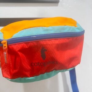 Cotopaxi Fanny pack satchel side bag crossbody bag
